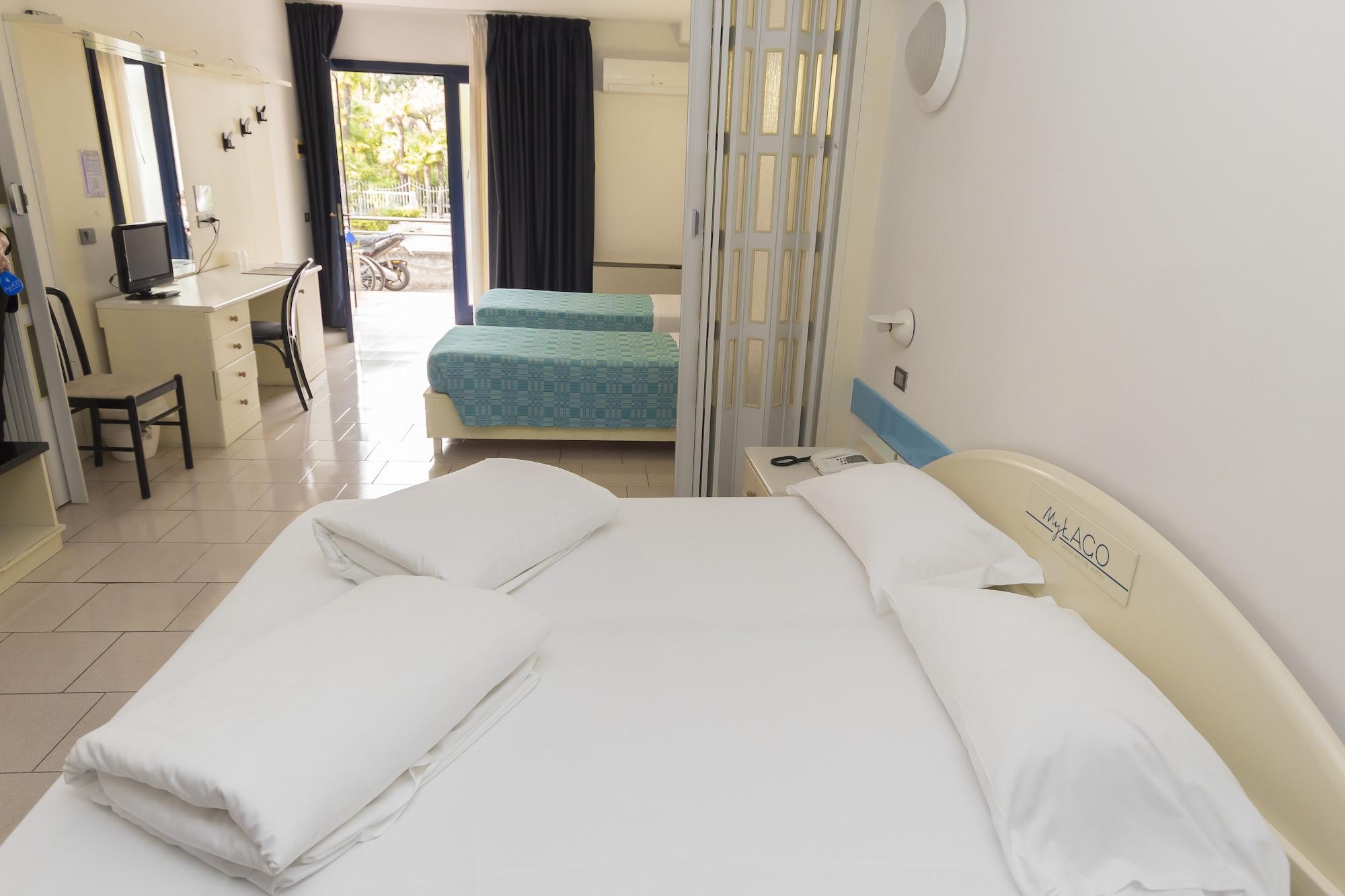 Hi Hotels Рива-дель-Гарда Экстерьер фото